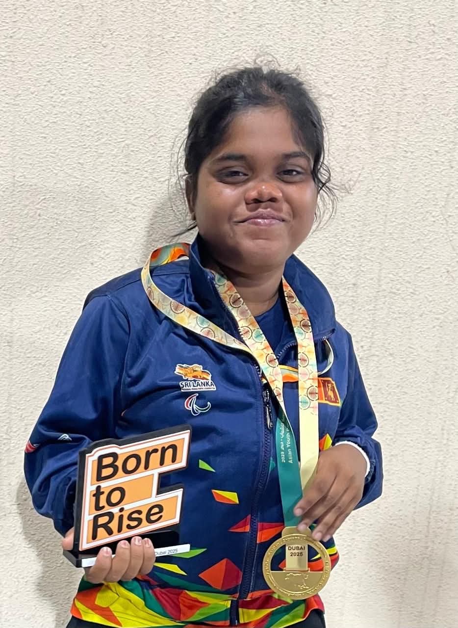 Dilmini wins a gold medal in Youth Asian para games.